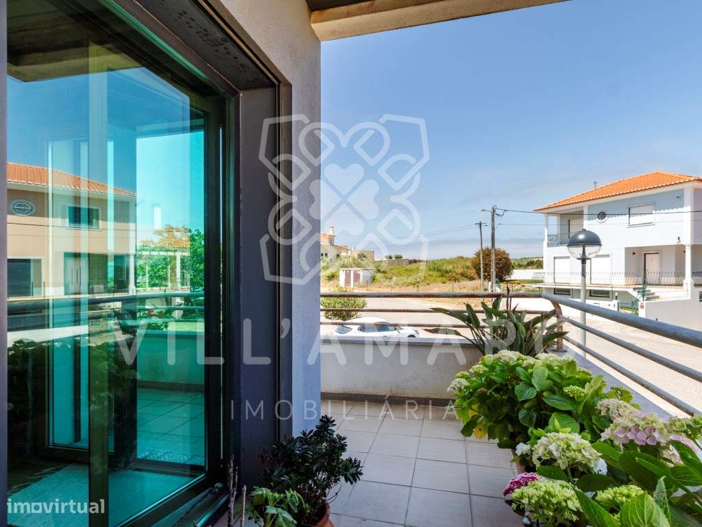 Apartamento T4 Duplex | Condomínio Fechado | São Pedro da Cadeira-57