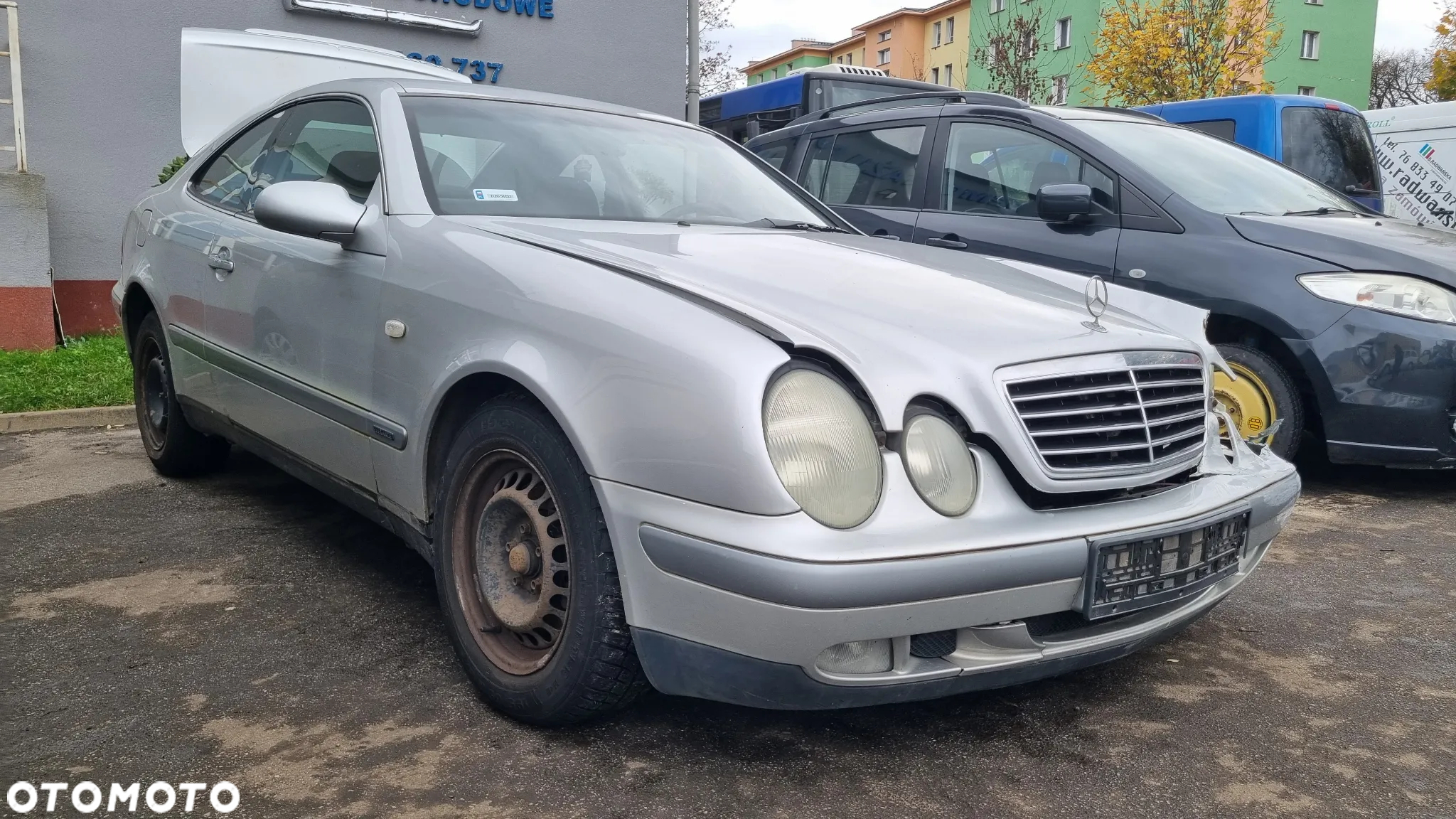 Drzwi prawe przednie CLK W208 lak 744 - 5