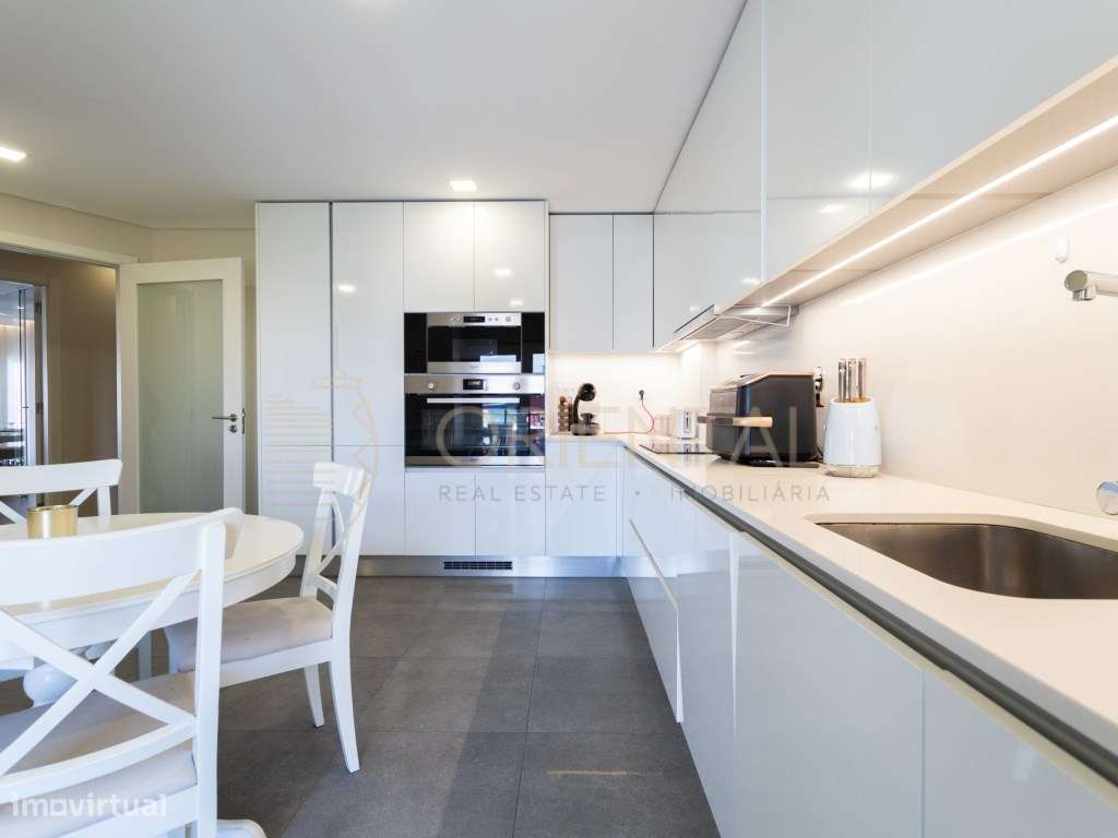 Exclusivo T4 Penthouse de Luxo com 379 m² na Póvoa de Santa Iria.-8