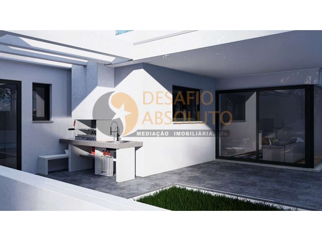 Moradia Térrea T4 NOVA com Piscina-8