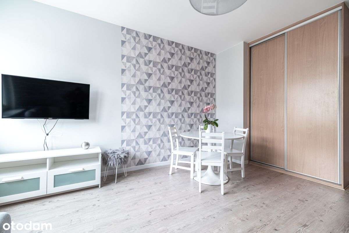 1-pok. + osobna kuchnia;WINDA/Gdynia, Starowiejska - Pełny obrazek: 3/16