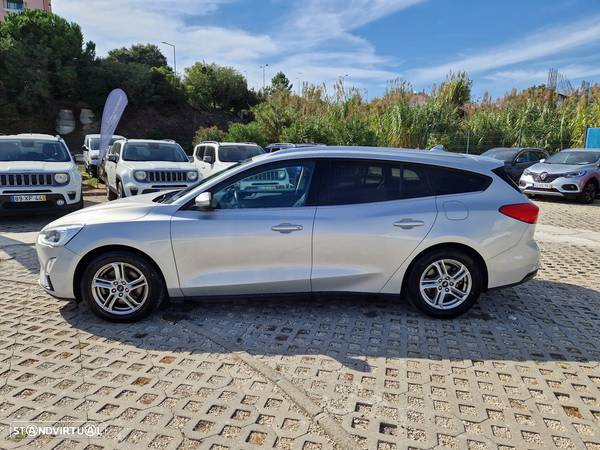 Ford Focus SW 1.0 EcoBoost Business - 4