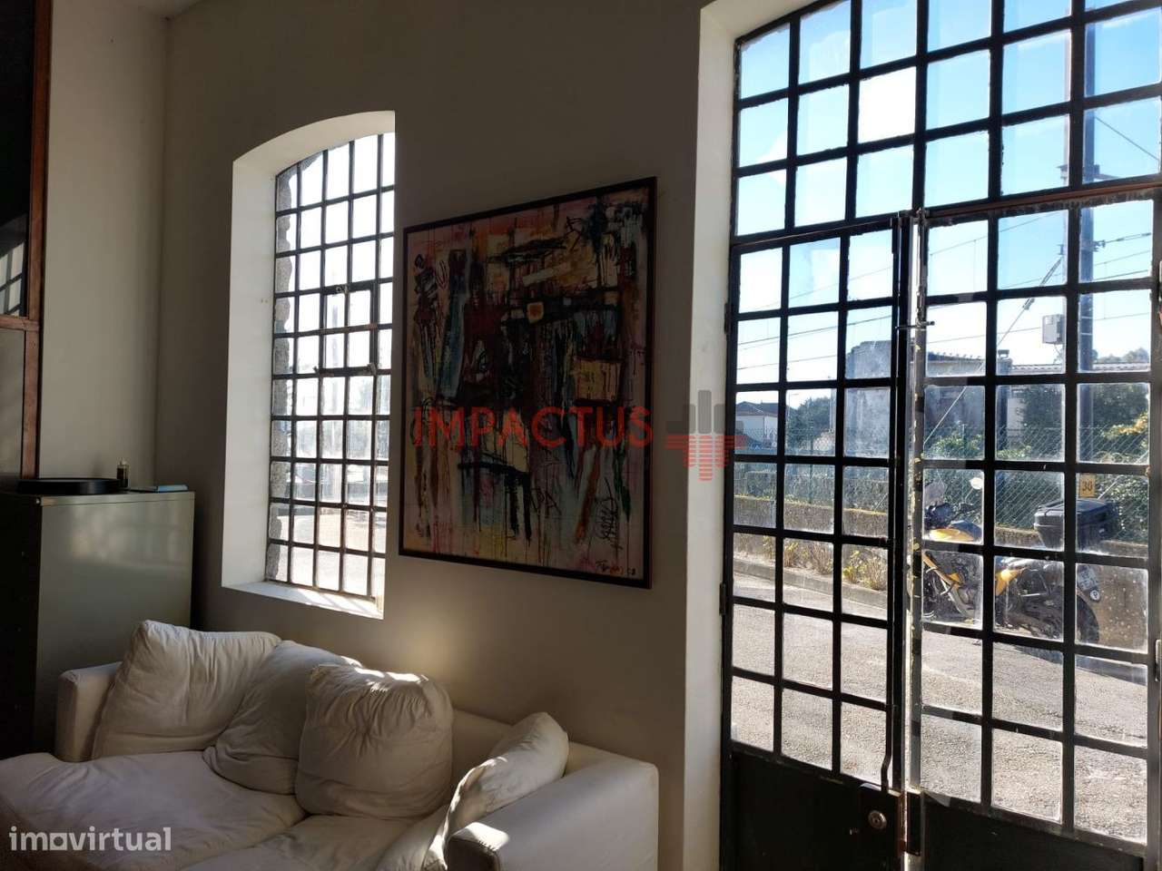 Escritório junto ao Metro - Grande imagem: 5/15