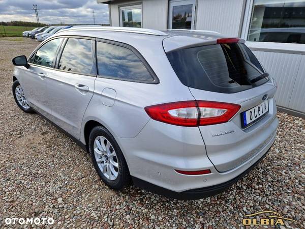 Ford Mondeo - 31