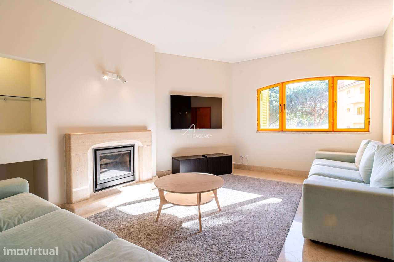 Apartamento T3 com garagem para arrendar na Quinta da Bicuda, Cascais - Grande imagem: 4/44