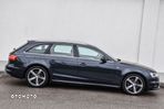 Audi A4 Avant 2.0 TDI DPF clean diesel quattro S tronic S line Sportpaket - 16