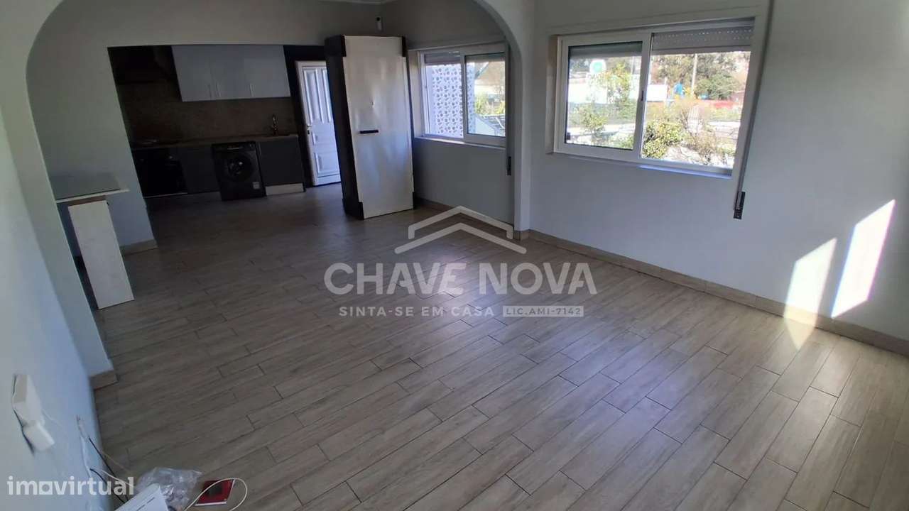 Andar-Moradia T3 Renovado com 2 Boxes, Varanda e Pátio – Perto da A43 - Grande imagem: 4/32