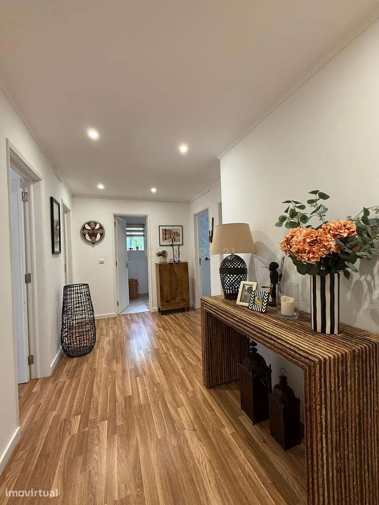 Apartamento Renovado em Alhos Vedros, Moita - 3 Quartos-11