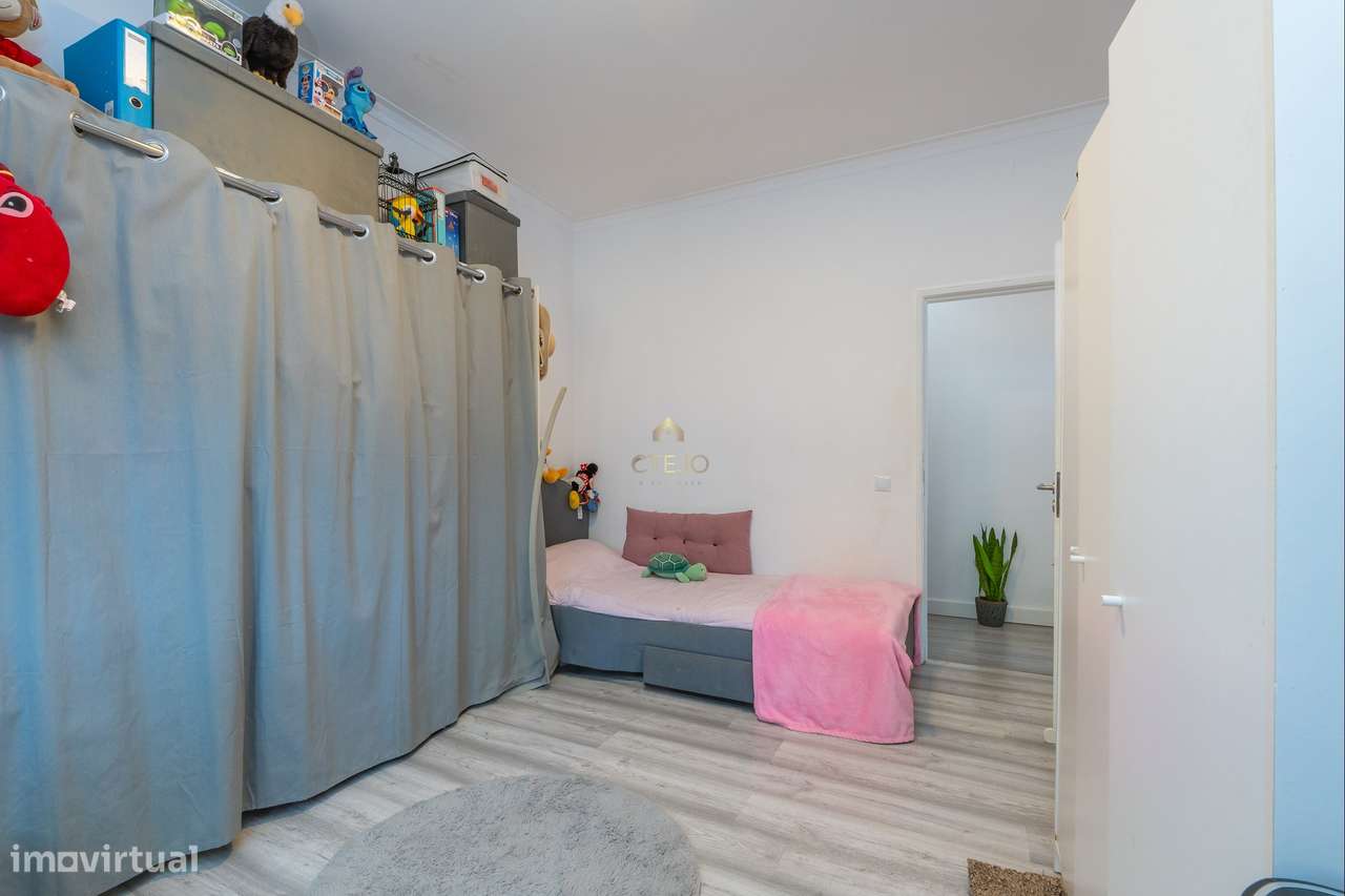 Moradia T3 em Pirescoxe, Santa Iria de Azóia-7