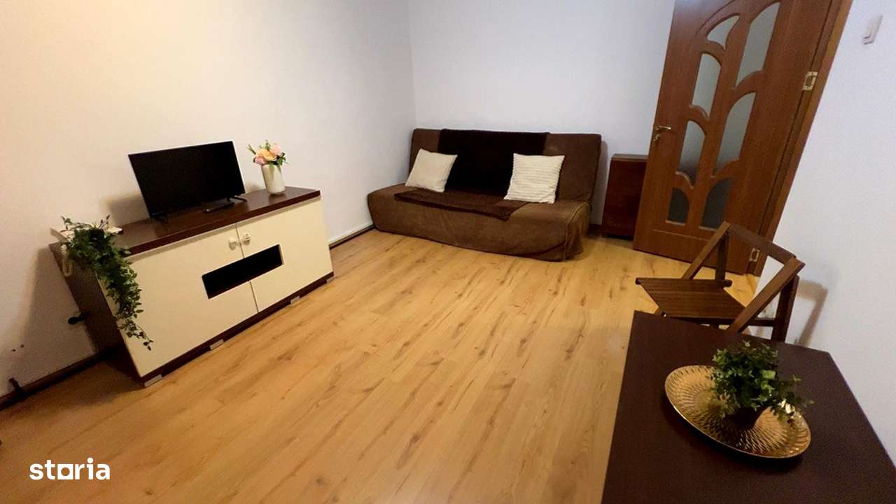 Apartament 2 camere, mobilat, balcon inchis, parcare, boxa - Imagine principală: 1/10