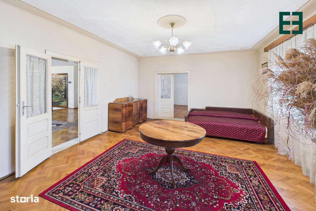 Casă cu 10 camere și 1437 mp teren în Ineu - Arad-17