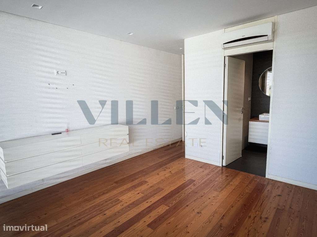 Moradia V4 em Guimarães-14