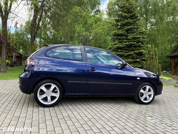 Seat Ibiza 1.4 16V Reference - 4