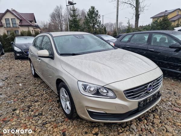 Volvo V60 D3 Linje Business - 14