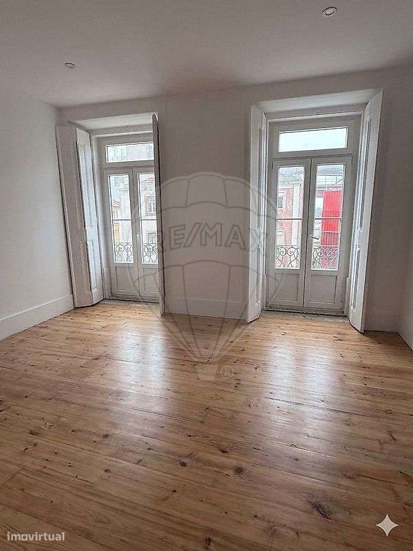 Apartamento T4 para venda-0