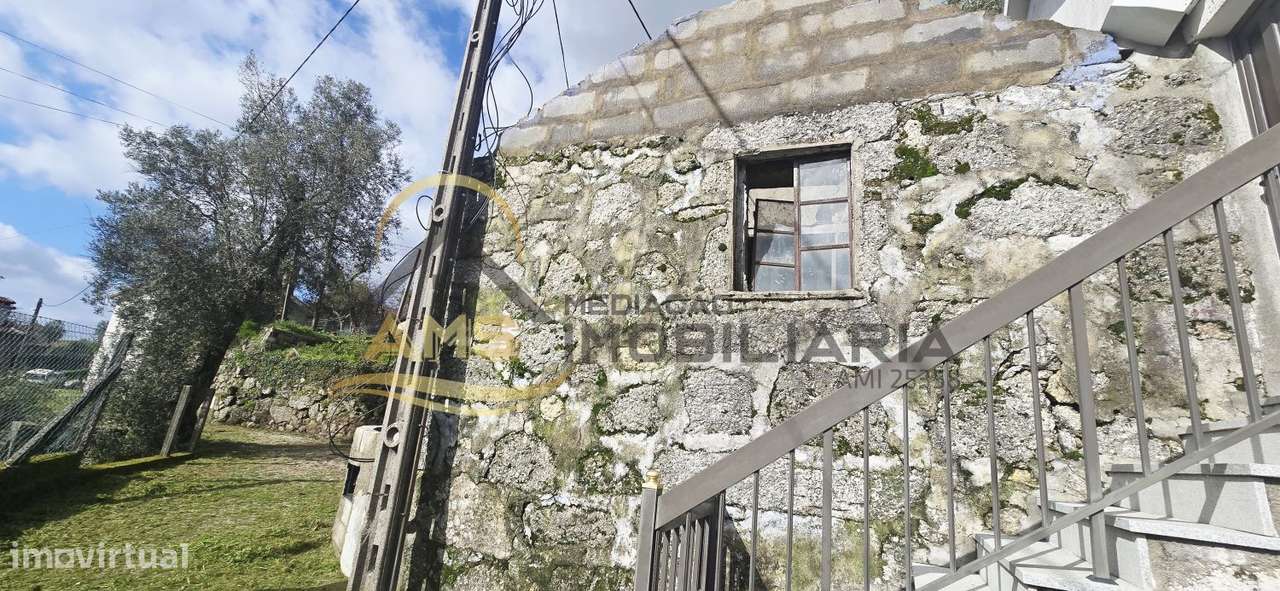 MORADIA PARA VENDA PARA RESTAURO-6