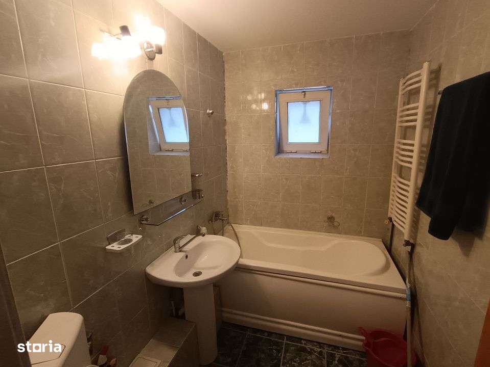 APARTAMENT 3 CAMERE, DECOMANDAT, ETAJ 4 DIN 5, CANTA, MOBILAT SI UTILA-1