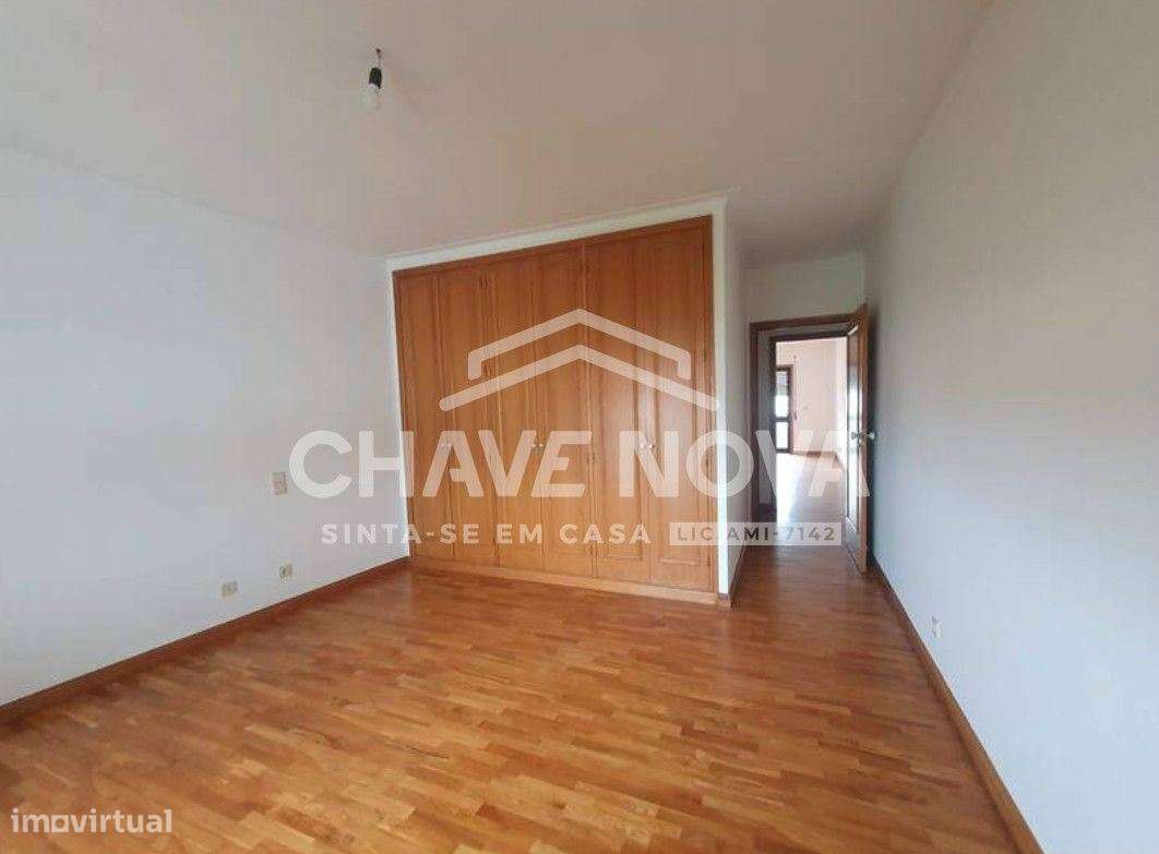 T3 c/ Varanda em Canelas (750m do Intermarché) - Grande imagem: 5/12