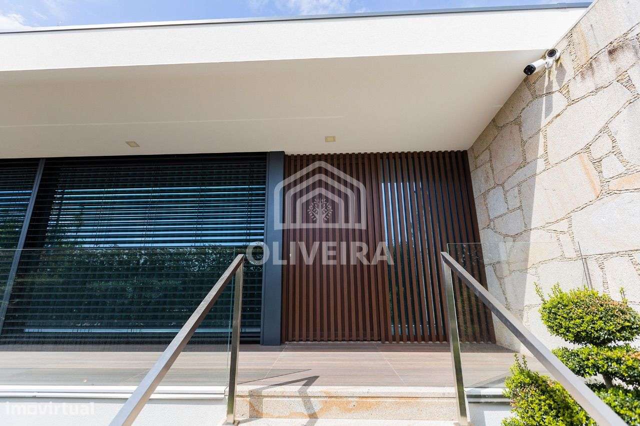 Moradia Térrea de Luxo em Barcelos-39