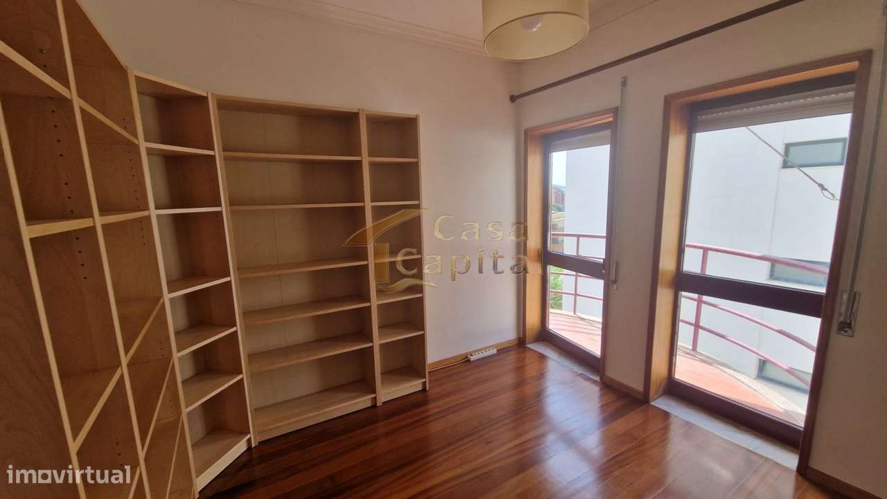 Apartamento T4 Sra. Conceição-29