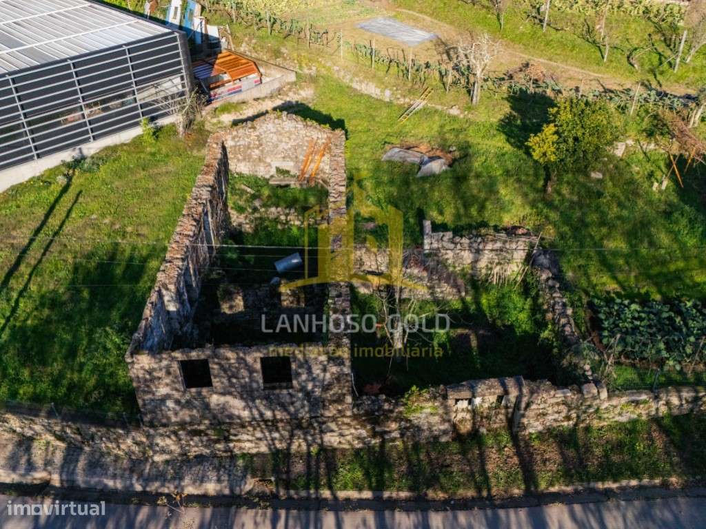 Quinta com Terreno, Armazém e Ruína em Gonça, Guimarães - Oportunid...-16