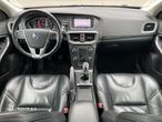 Volvo V40 Cross Country D2 Summum - 13