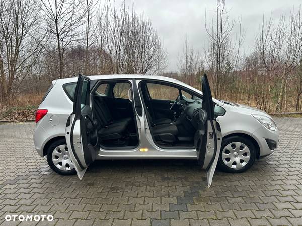 Opel Meriva - 15