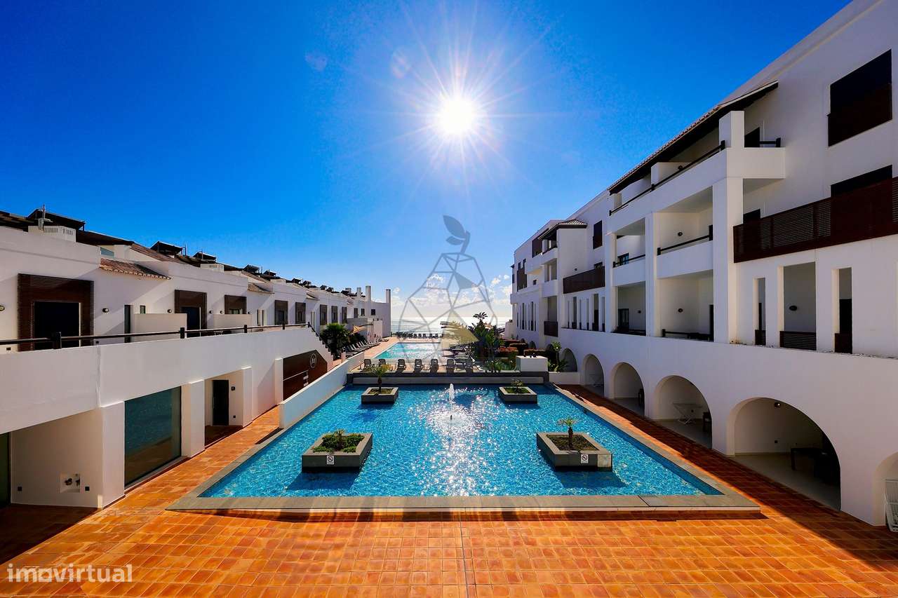 Apartamento T2 Praia Porto de Mós - Grande imagem: 4/60