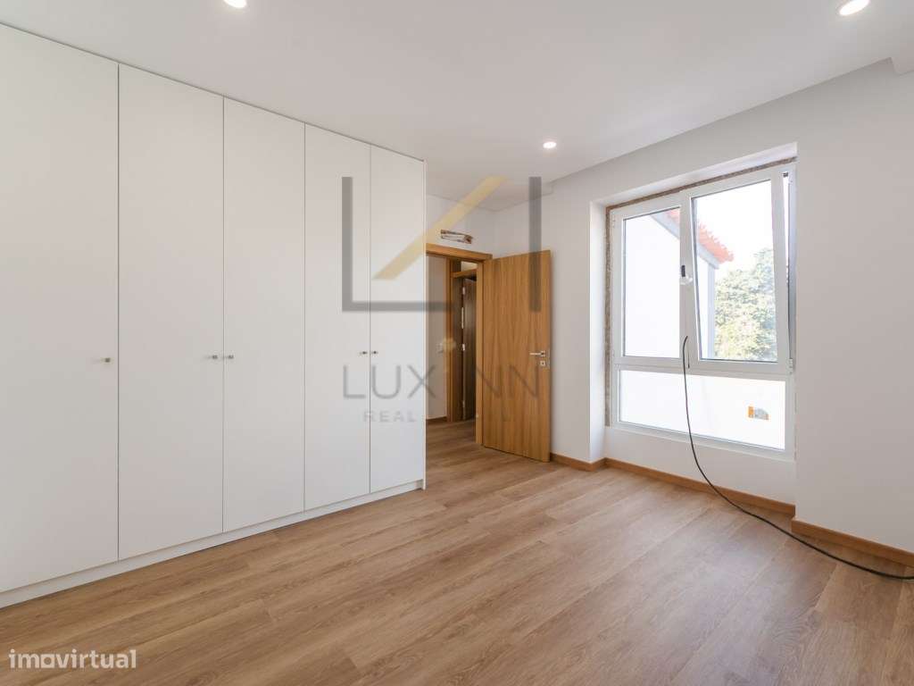 Moradia T5 Recuperada com Piscina, 2 Suítes e Garagem - Lote Isolad...-25