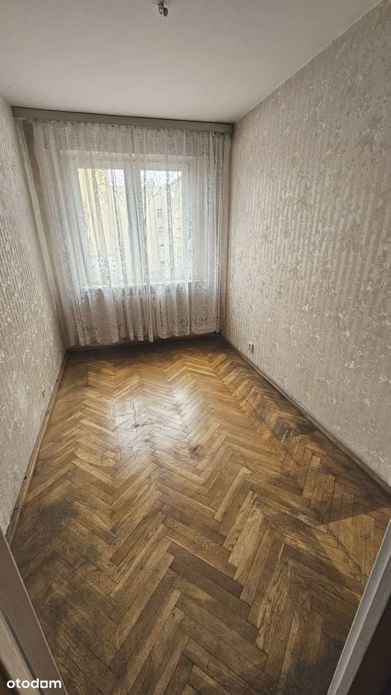 4 pokojowe mieszkanie w centrum - Pełny obrazek: 2/20