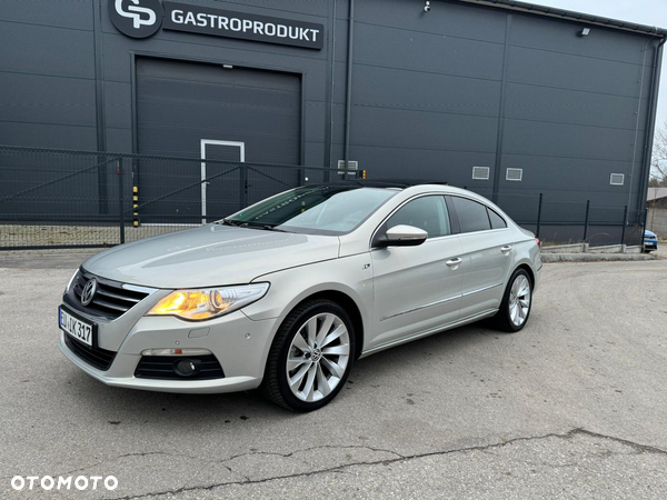 Volkswagen Passat CC 2.0 TDI BlueMotion Technology Exclusive - 1