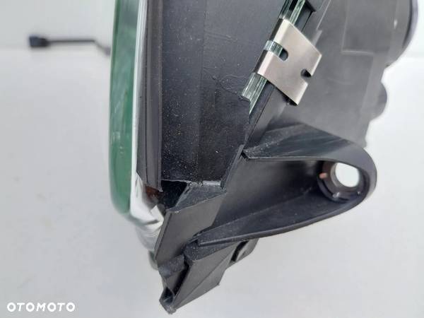 Lampa przód prawa Volvo S80/V70 31446839 xenon - 19