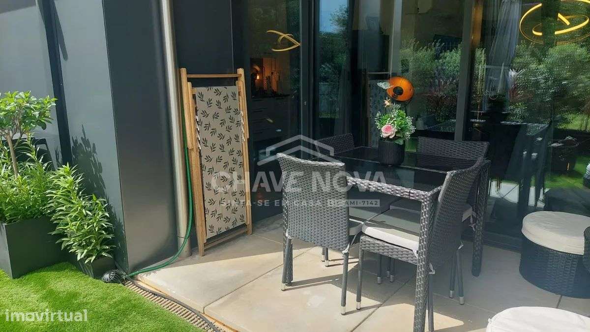 T1 em Cond.Fechado c/jardim e piscina em Mafamude-8