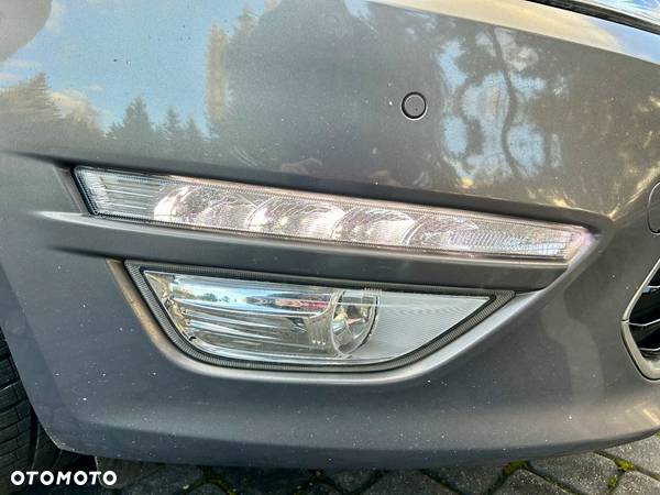 Ford Mondeo 2.0 TDCi Platinium X Plus (Titanium) - 9