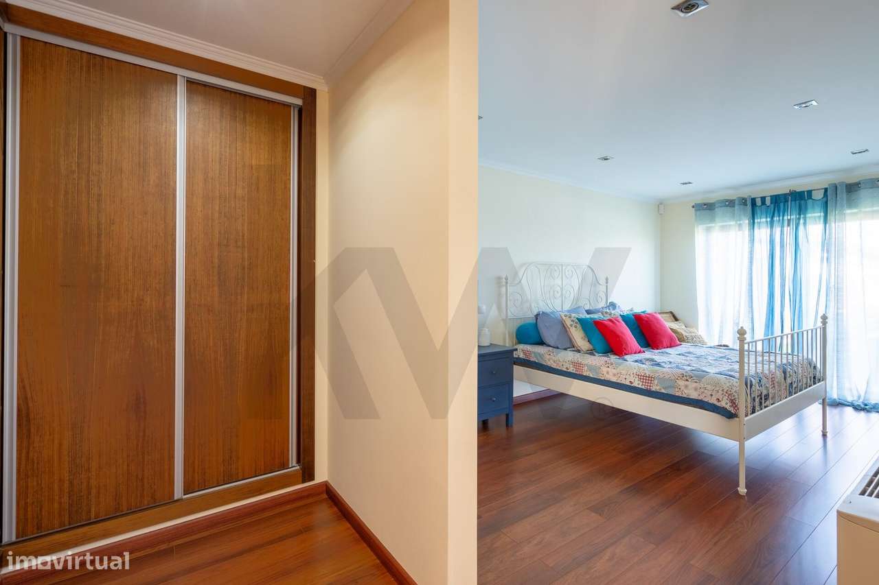 Moradia Exclusiva com Vista Panorâmica, Piscina e Jardim em Santarém e - Grande imagem: 5/56