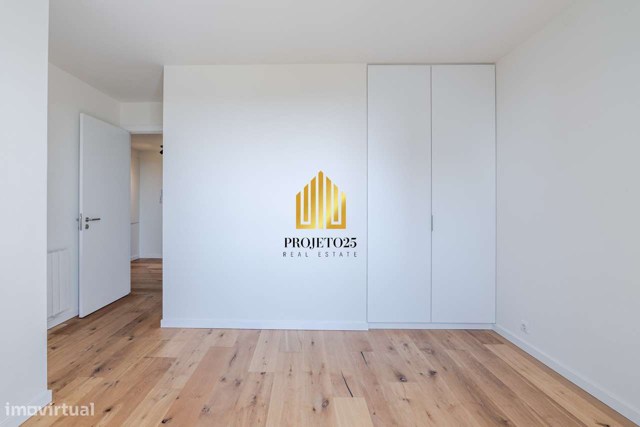 Apartamento T2, 3 Varandas Sul e Poente 13º Piso Vistas Deslumbrantes!-22