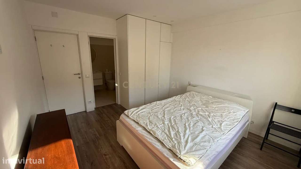 T2 renovado no coração de Braga-7