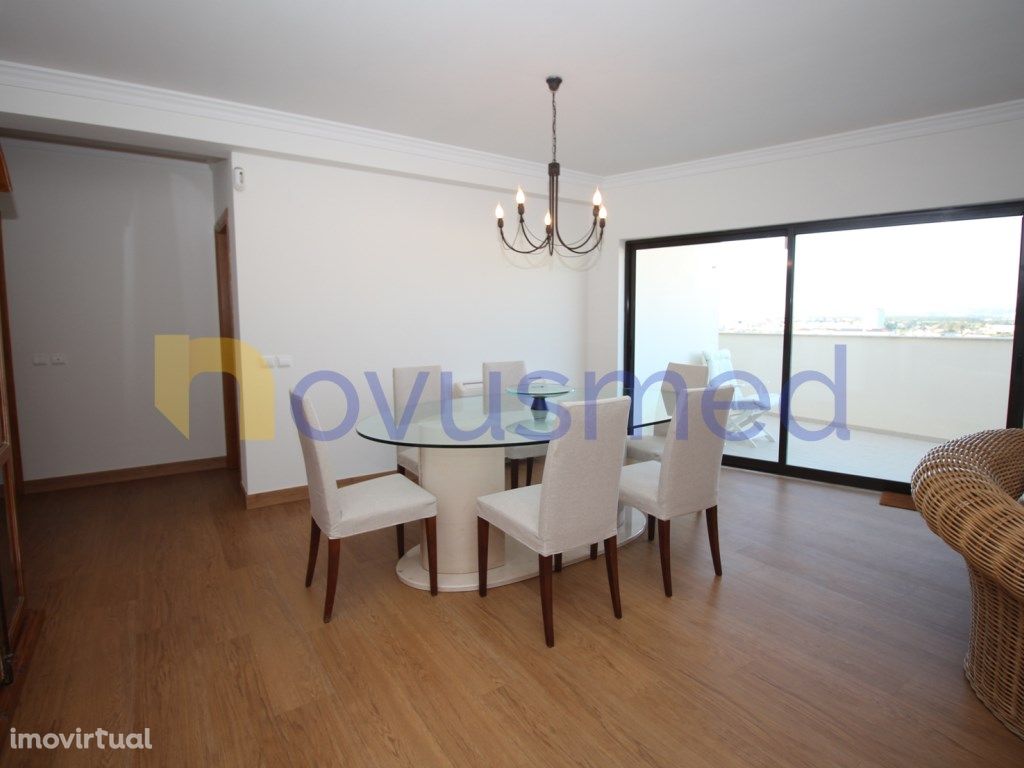 Apartamento T2 - Penthouse , Faro, ce...