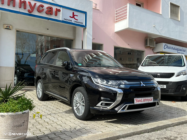 Mitsubishi Outlander 2.4 PHEV Intense - 2