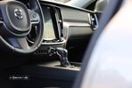 Volvo V60 2.0 D4 Momentum Geartronic - 11