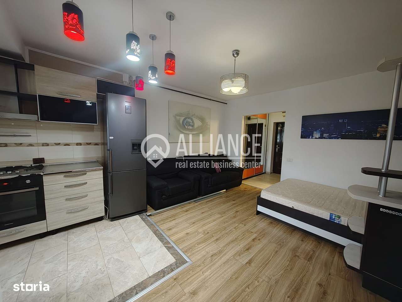 TOMIS III ( cod 02)  - Garsoniera mobilata utilata etaj 3 / 4 - Imagine principală: 3/9