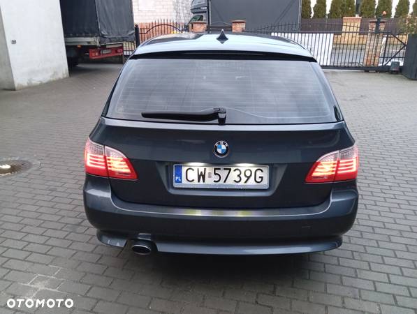 BMW Seria 5 520d - 5