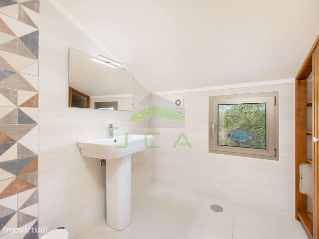 Moradia com terreno e piscina a 3km da Batalha-43