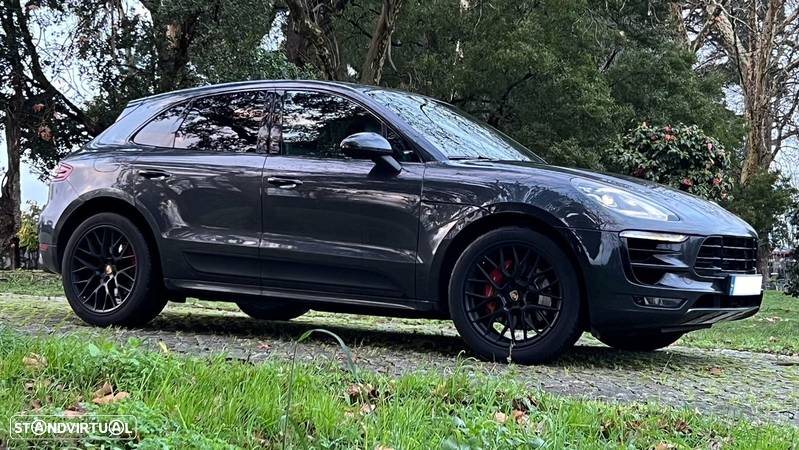 Porsche Macan - 8