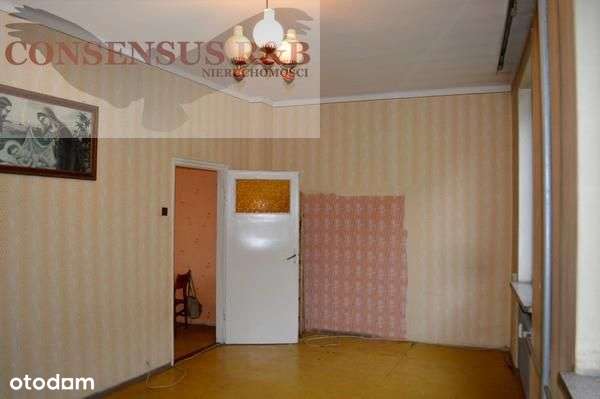 Mieszkanie w ścisłym centrum Prudnika-7