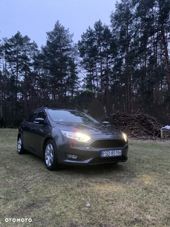 Ford Focus 1.0 EcoBoost Connected - 10