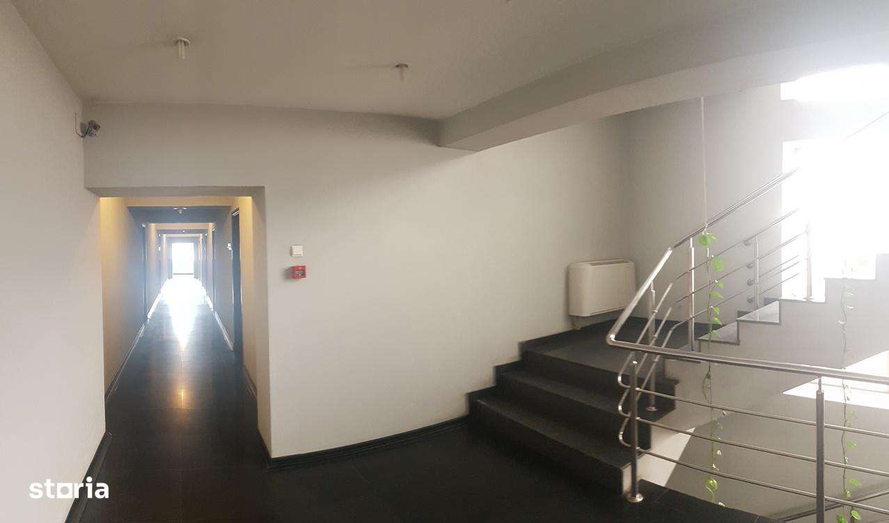 Cladire de birouri - de inchiriat - Imagine principală: 4/8