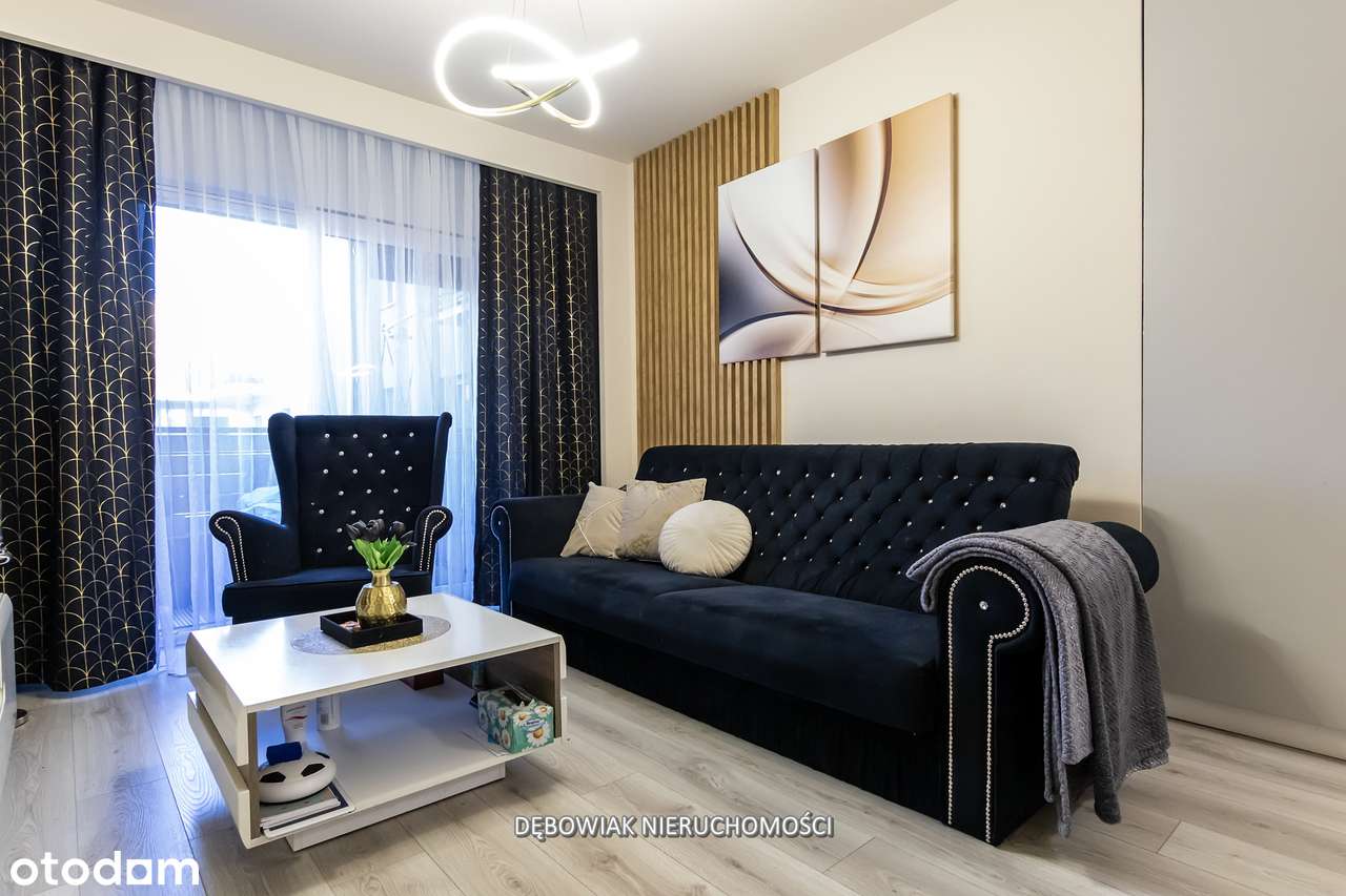 Trzypokojowe mieszkanie z balkonem-0