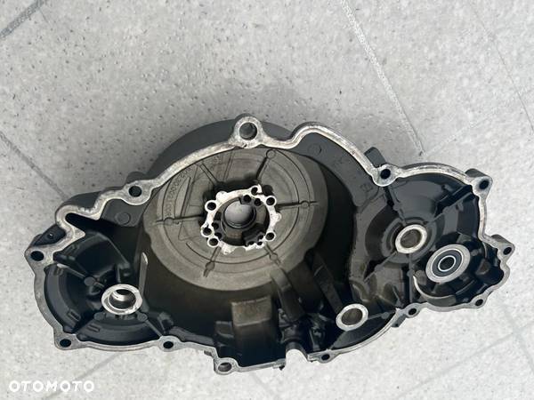 Pokrywa dekiel alternatora KTM SUPER DUKE R / ADVENTURE 2016- OEM 602.30.002.1 00R - 7