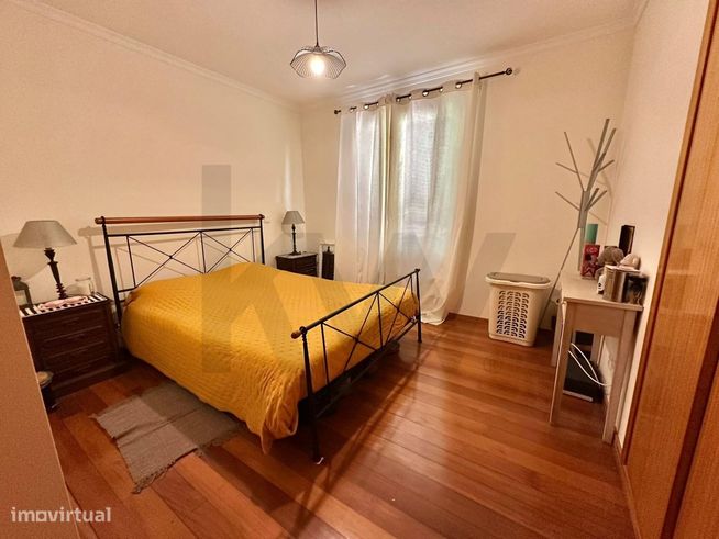 Apartamento T2 situado no Pilar - São Martinho- Próximo de serviços e-12